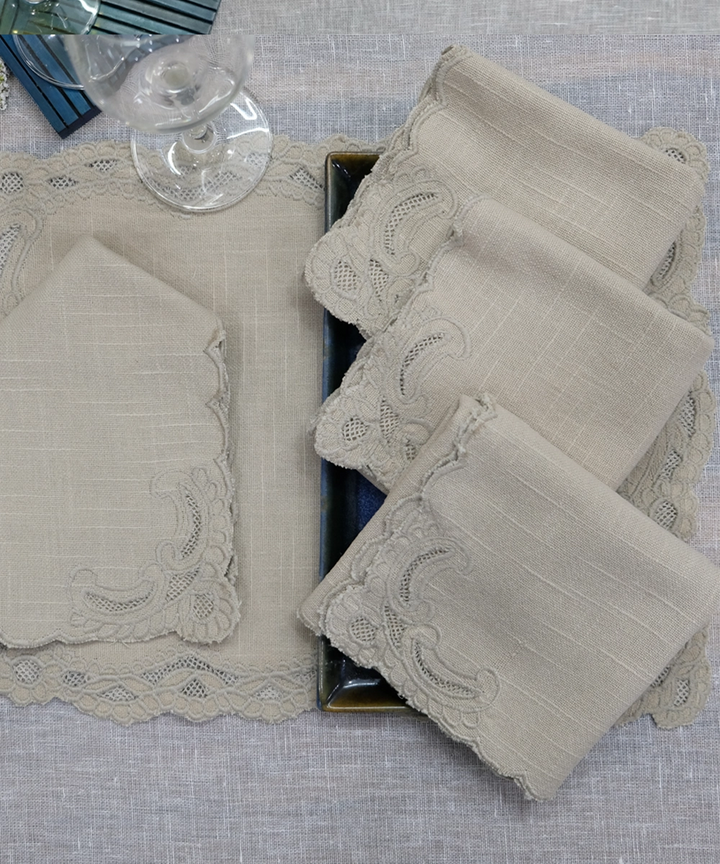 Set of 4 pcs Beige Cutwork Hand Scallop Embroidered Cotton Slub Table Napkins