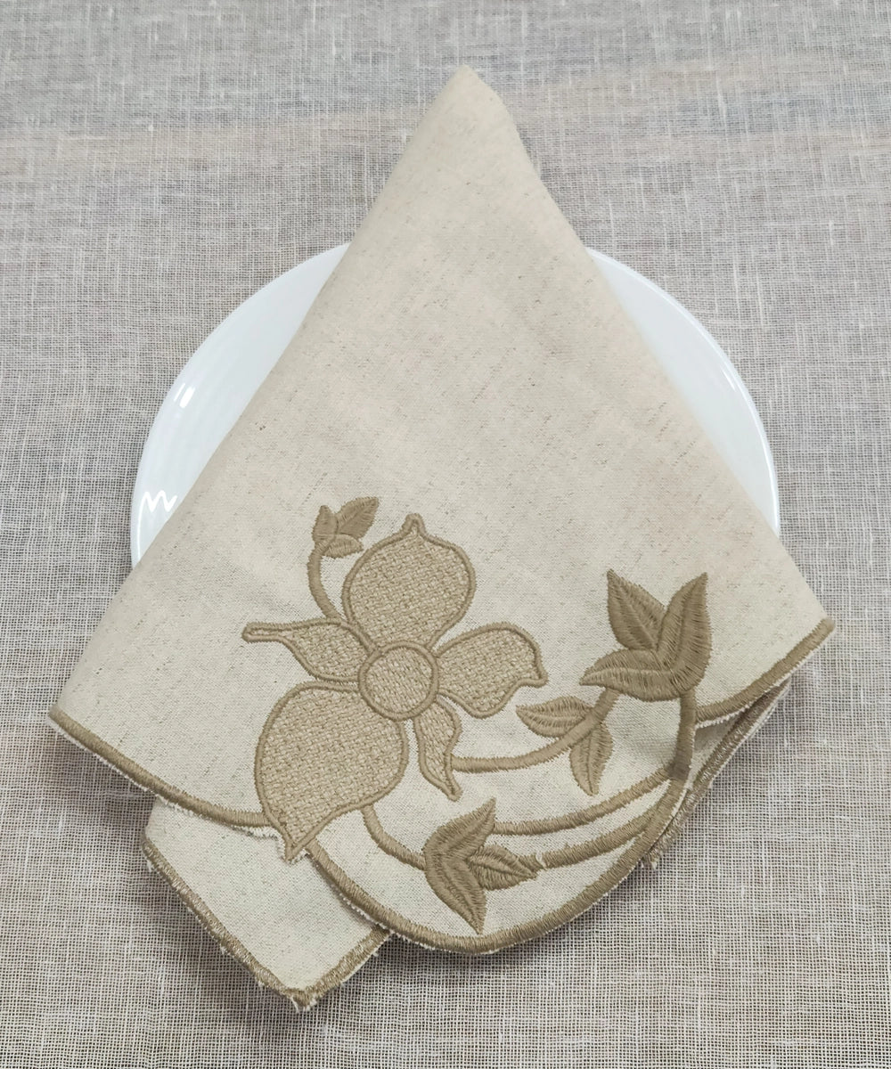 Set Of 6 Cream Embroidery With Cutwork Cotton Linen Table Mats and Table Napkins Set